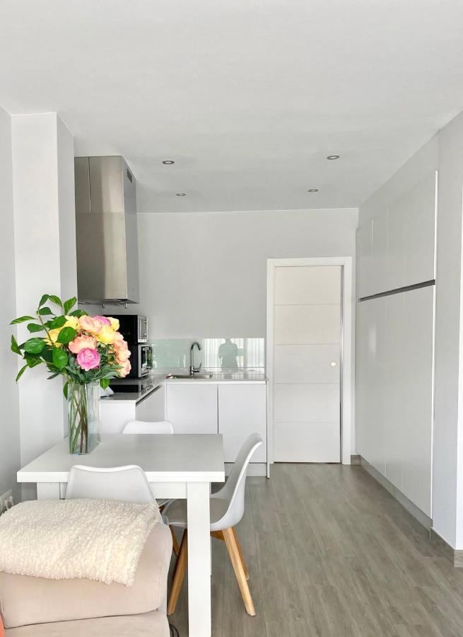 Апартаменты Luxury Attics Avenida Italia Parking Incluido Уэльва Экстерьер фото