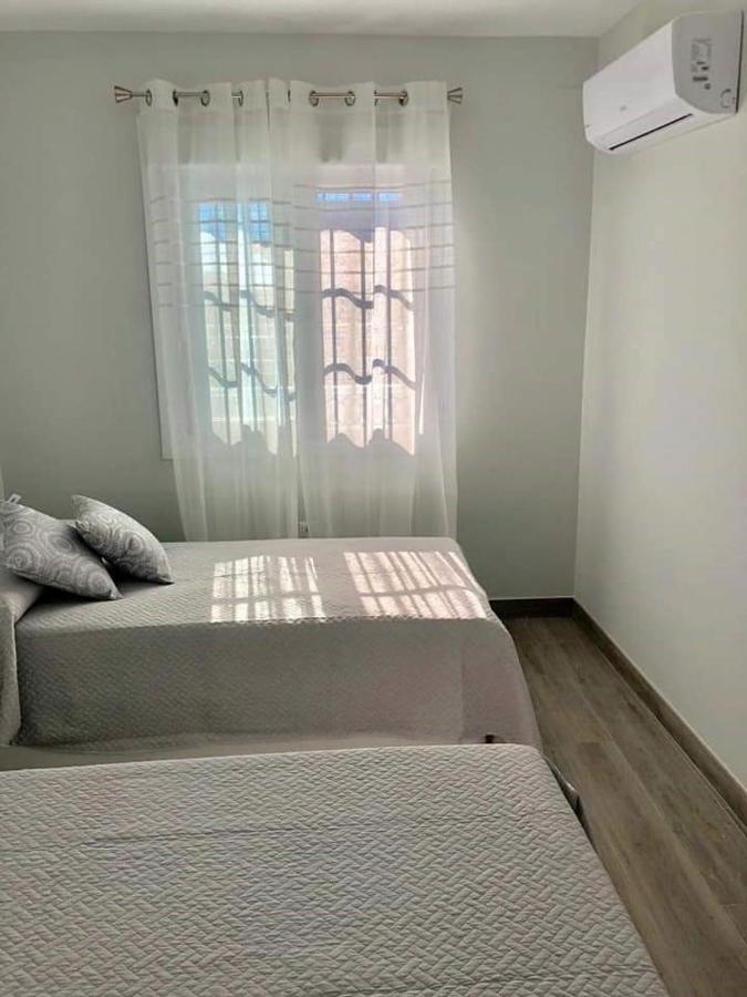 Апартаменты Luxury Attics Avenida Italia Parking Incluido Уэльва Экстерьер фото