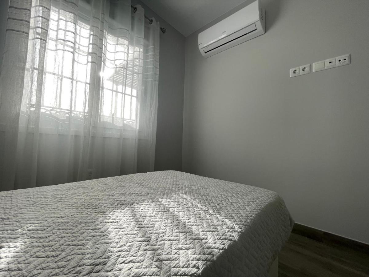 Апартаменты Luxury Attics Avenida Italia Parking Incluido Уэльва Экстерьер фото